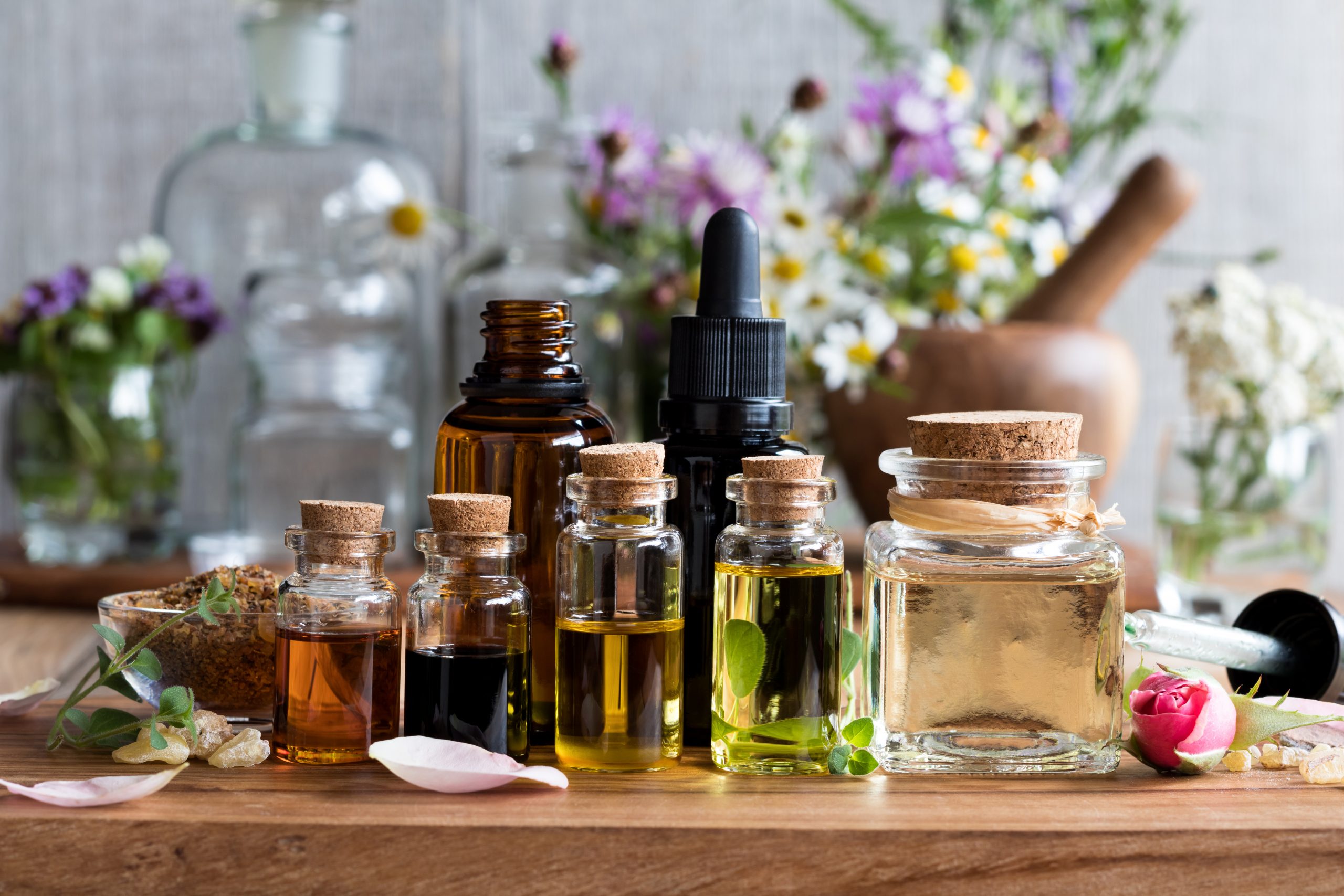 Retrouvez notre rayon huiles essentielles et aromathérapie